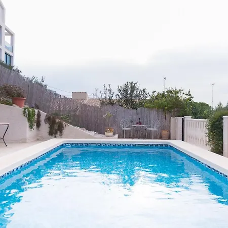 Llamedos Private Pool * El Campello